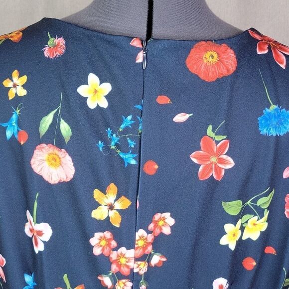 TAHARI Blue Floral Dress 16‎ - Picture 5 of 9
